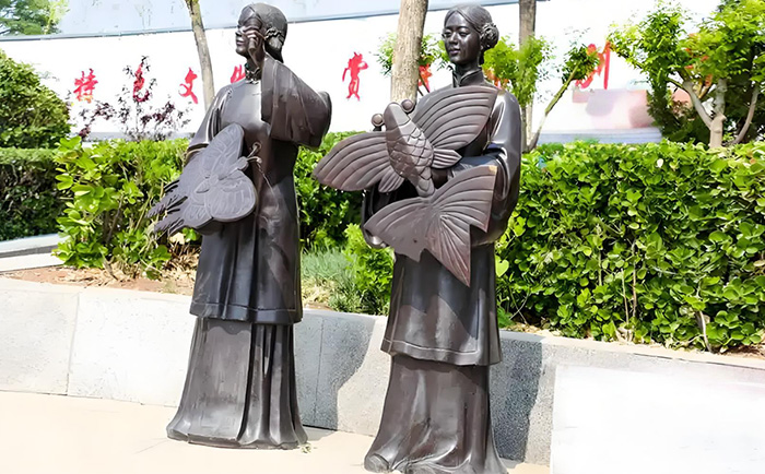 以銅為墨，鐫刻時代精神 —— 優(yōu)藝雕塑專注銅雕三十年